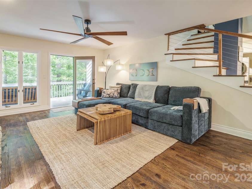 21A Cedarwood Terrace, Asheville, NC 28803.  MLS# CAR4253981, YatesRealty ID 24987. 