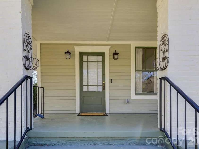 2418 Clark Street, Columbia, SC 29201.  MLS# CAR4378129, YatesRealty ID 24988. 
