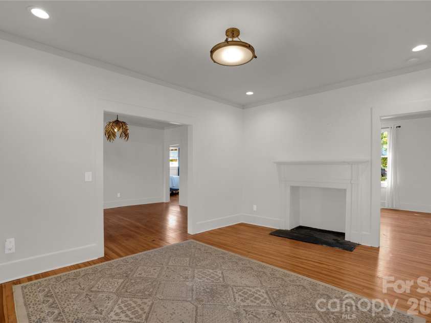 2418 Clark Street, Columbia, SC 29201.  MLS# CAR4378129, YatesRealty ID 24988. 