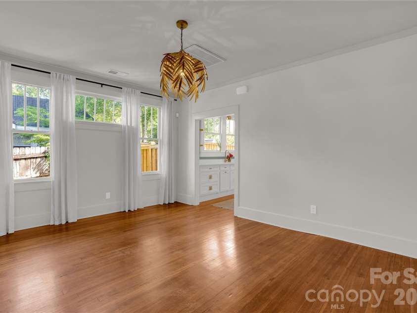 2418 Clark Street, Columbia, SC 29201.  MLS# CAR4378129, YatesRealty ID 24988. 