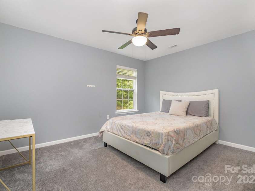 9524 Eagle Feathers Drive, Charlotte, NC 28214.  MLS# CAR4264722, YatesRealty ID 24988. Bedroom #3