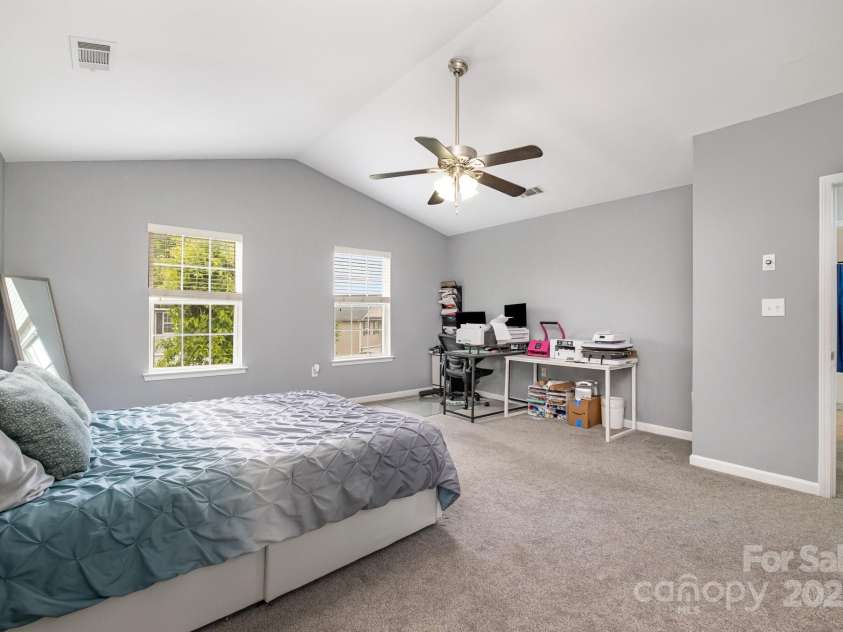 9524 Eagle Feathers Drive, Charlotte, NC 28214.  MLS# CAR4264722, YatesRealty ID 24988. Primary Bedroom