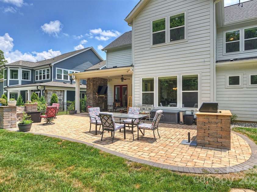 13012 Brooklyn Skylar Way, Huntersville, NC 28078.  MLS# CAR4273949, YatesRealty ID 24989. 