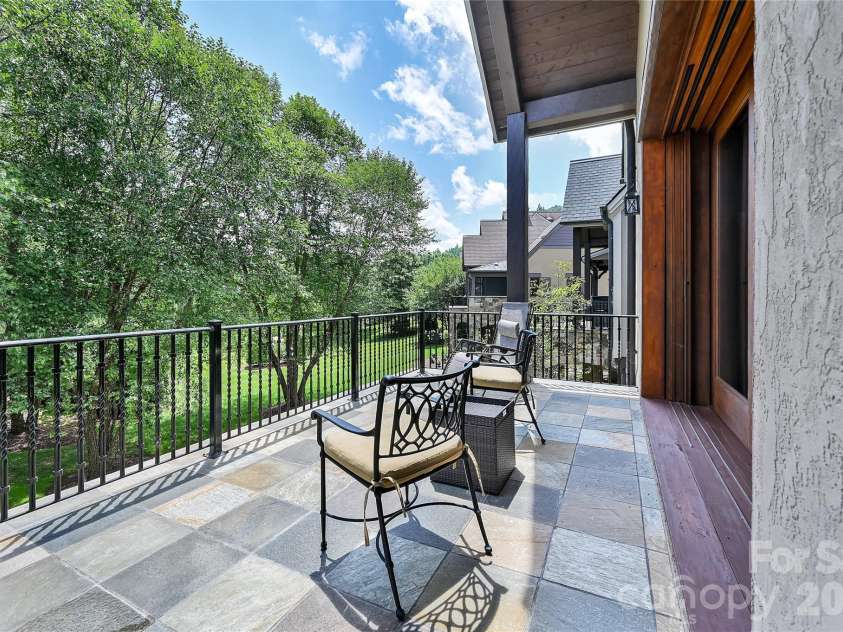 14 Foxbridge Way, Arden, NC 28704.  MLS# CAR4385828, YatesRealty ID 24989. 