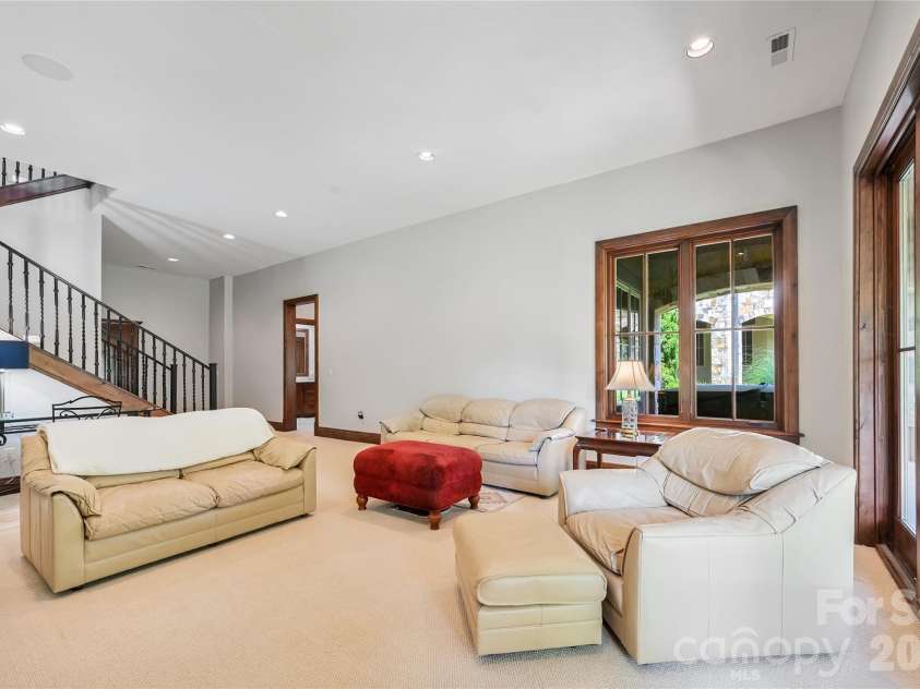 14 Foxbridge Way, Arden, NC 28704.  MLS# CAR4385828, YatesRealty ID 24989. 