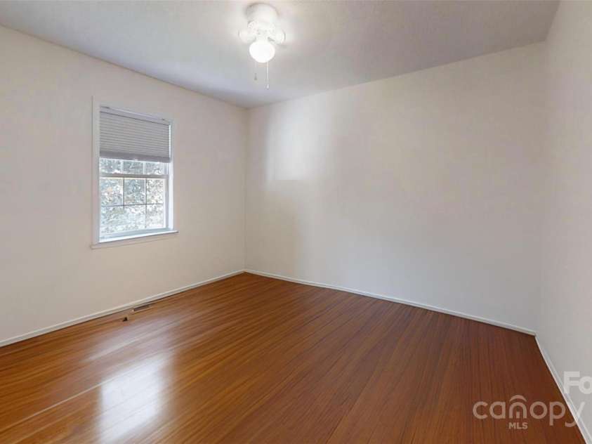 1499 Angela Court, Lincolnton, NC 28092.  MLS# CAR4189385, YatesRealty ID 2499. 