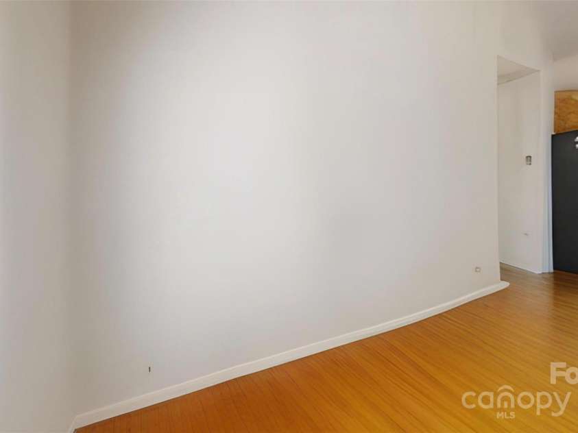 1499 Angela Court, Lincolnton, NC 28092.  MLS# CAR4189385, YatesRealty ID 2499. 