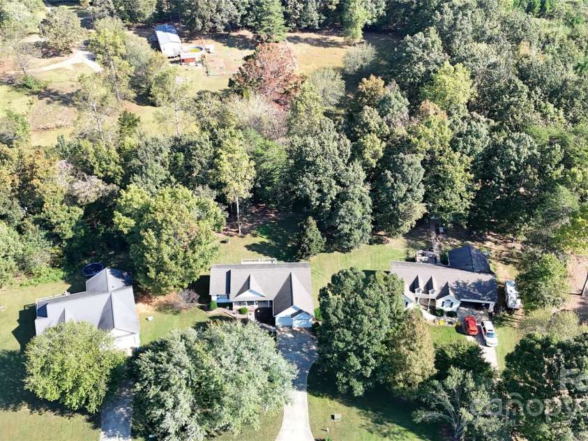 1499 Angela Court, Lincolnton, NC 28092.  MLS# CAR4189385, YatesRealty ID 2499. 