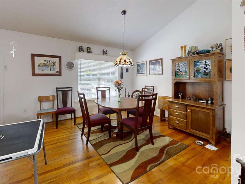 1499 Angela Court, Lincolnton, NC 28092.  MLS# CAR4189385, YatesRealty ID 2499. 