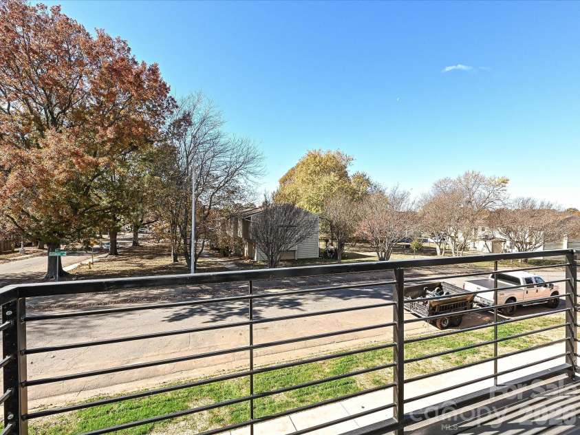 908 Callahan Street, Charlotte, NC 28206.  MLS# CAR4208862, YatesRealty ID 2499. Kitchen Terrace