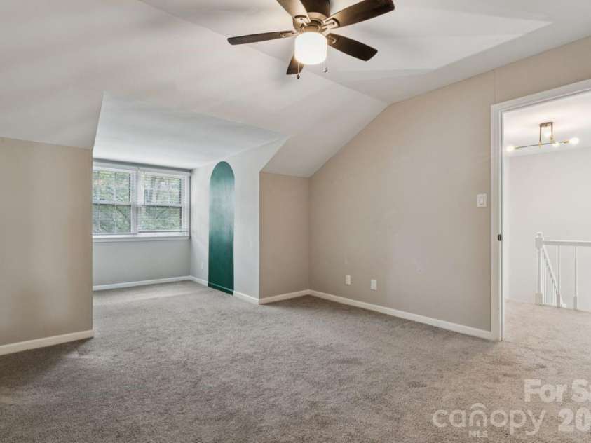 11128 Sevilla Court, Charlotte, NC 28226.  MLS# CAR4405077, YatesRealty ID 24990. 