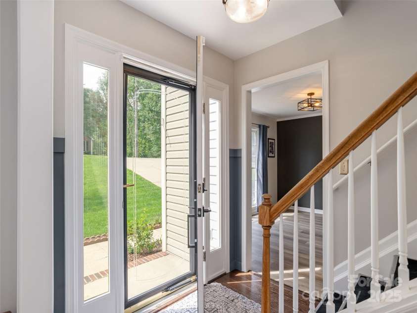 502 Windsor Forest Court, Fletcher, NC 28732.  MLS# CAR4270886, YatesRealty ID 24992. Front Entryway