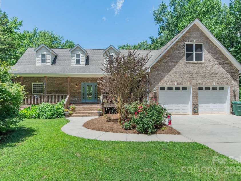 260 River Country Road, Salisbury, NC 28146.  MLS# CAR4274291, YatesRealty ID 24993. 