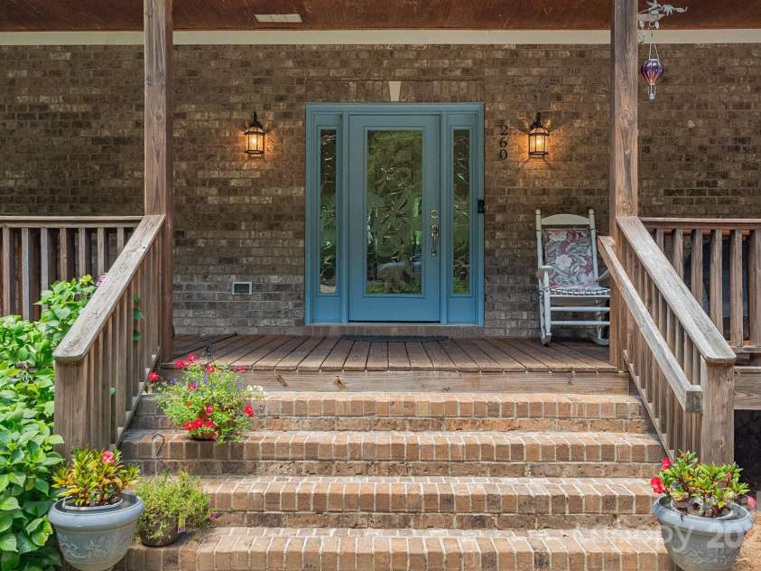260 River Country Road, Salisbury, NC 28146.  MLS# CAR4274291, YatesRealty ID 24993. 