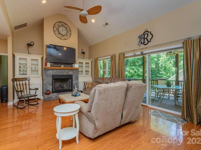 260 River Country Road, Salisbury, NC 28146.  MLS# CAR4274291, YatesRealty ID 24993. 