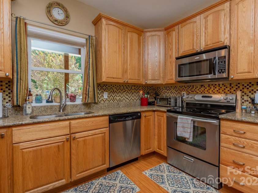 260 River Country Road, Salisbury, NC 28146.  MLS# CAR4274291, YatesRealty ID 24993. 