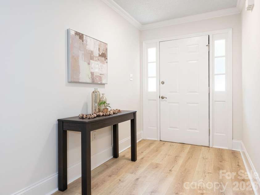 8208 Bluesage Circle, Charlotte, NC 28270.  MLS# CAR4384990, YatesRealty ID 24993. 