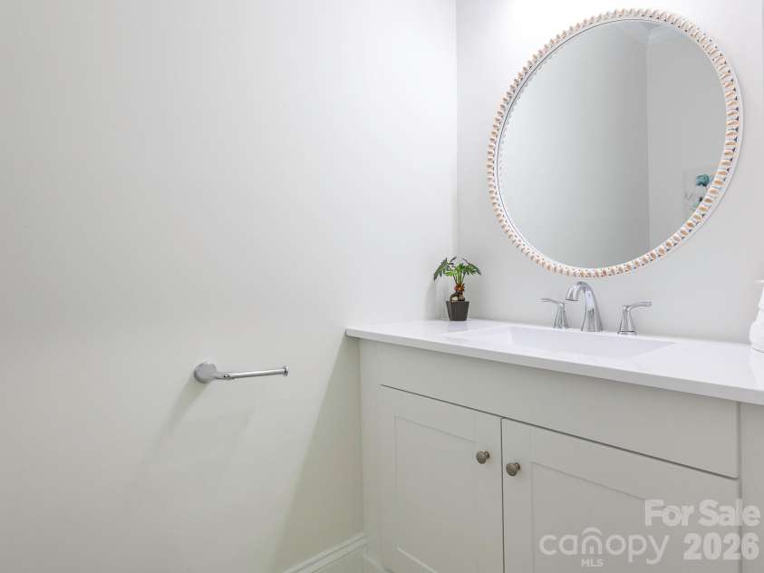 8208 Bluesage Circle, Charlotte, NC 28270.  MLS# CAR4384990, YatesRealty ID 24993. 