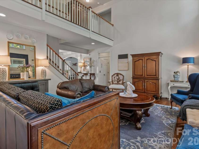 20101 Coachmans Wood Lane, Cornelius, NC 28031.  MLS# CAR4382693, YatesRealty ID 24994. 