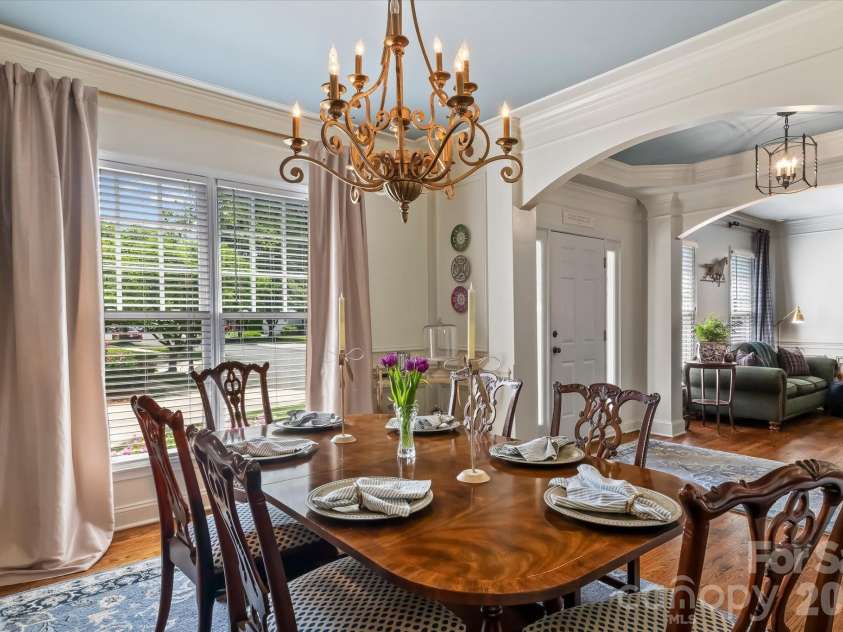 20101 Coachmans Wood Lane, Cornelius, NC 28031.  MLS# CAR4382693, YatesRealty ID 24994. 