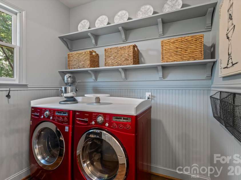 20101 Coachmans Wood Lane, Cornelius, NC 28031.  MLS# CAR4382693, YatesRealty ID 24994. 
