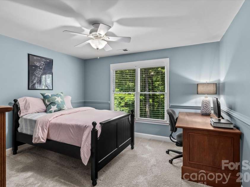 20101 Coachmans Wood Lane, Cornelius, NC 28031.  MLS# CAR4382693, YatesRealty ID 24994. 