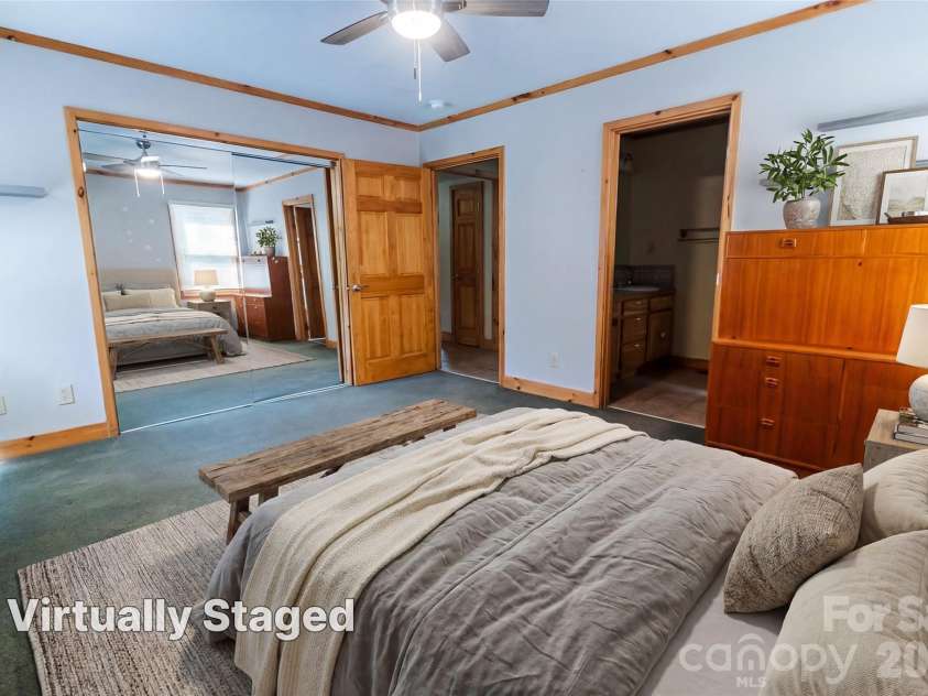 106 Cabin Creek Road, Sylva, NC 28779.  MLS# CAR4368316, YatesRealty ID 24995. 