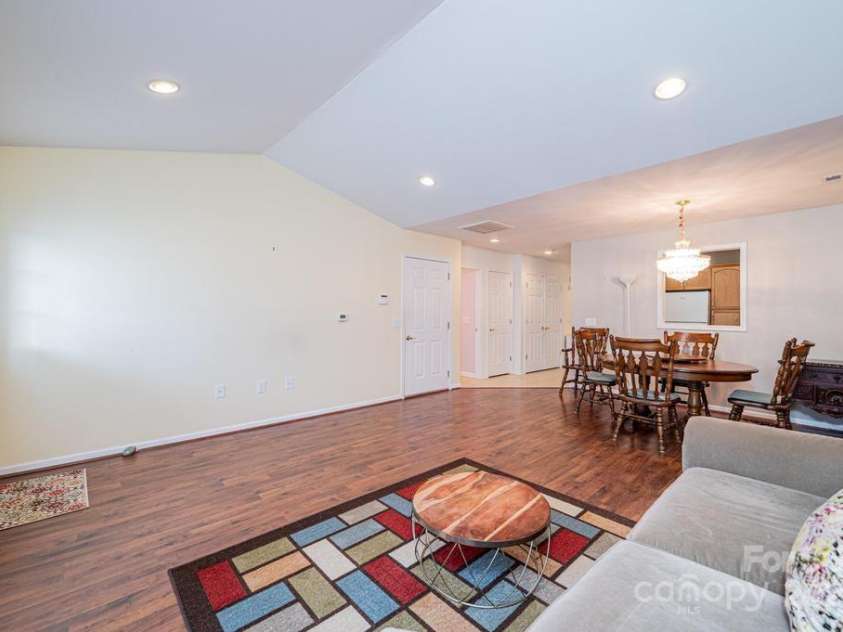 1687 Golden Cedar Lane, Newton, NC 28658.  MLS# CAR4329219, YatesRealty ID 24997. 