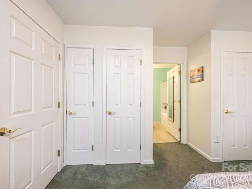 1687 Golden Cedar Lane, Newton, NC 28658.  MLS# CAR4329219, YatesRealty ID 24997. 