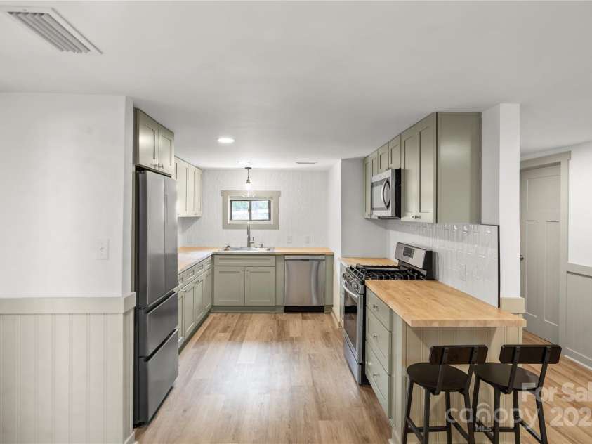 4345 Stewart Road, Claremont, NC 28610.  MLS# CAR4279588, YatesRealty ID 24998. 