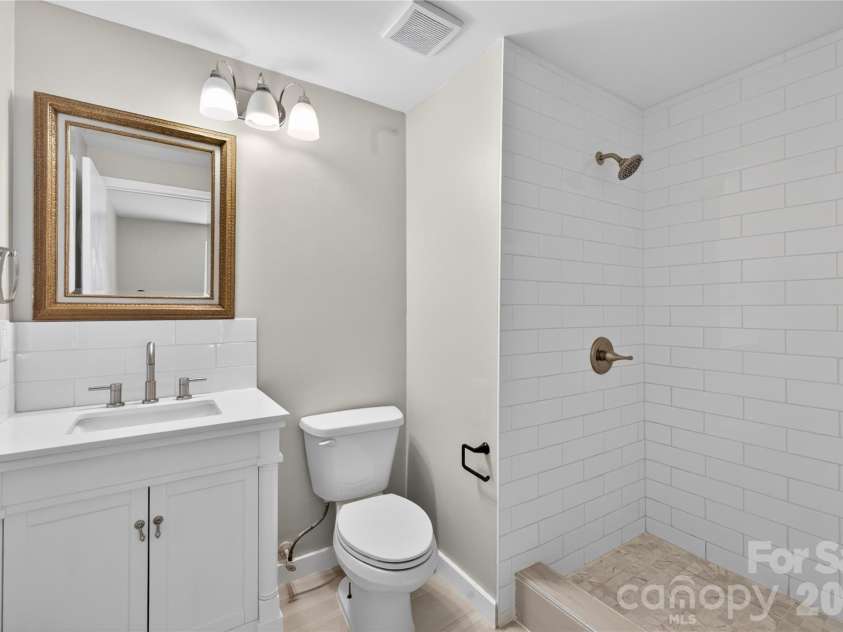 5911 Morninglow Court, Charlotte, NC 28212.  MLS# CAR4382746, YatesRealty ID 24998. 