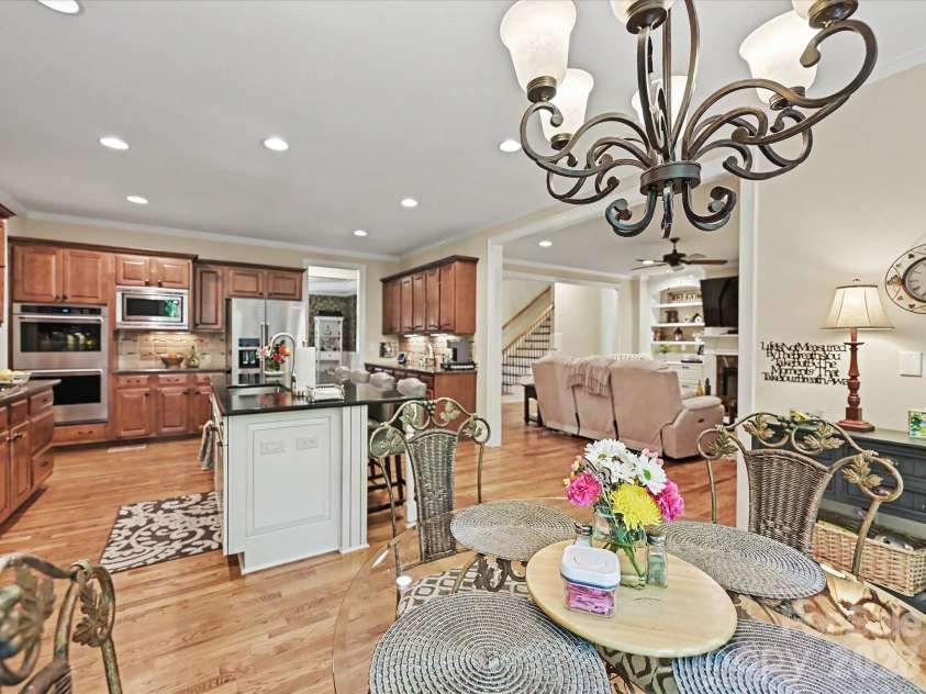 17146 Harcombe Drive, Charlotte, NC 28277.  MLS# CAR4382338, YatesRealty ID 24999. 