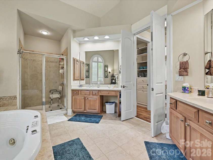 17146 Harcombe Drive, Charlotte, NC 28277.  MLS# CAR4382338, YatesRealty ID 24999. 