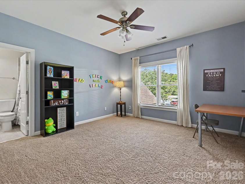 17146 Harcombe Drive, Charlotte, NC 28277.  MLS# CAR4382338, YatesRealty ID 24999. 