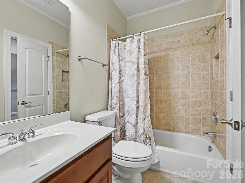 17146 Harcombe Drive, Charlotte, NC 28277.  MLS# CAR4382338, YatesRealty ID 24999. 