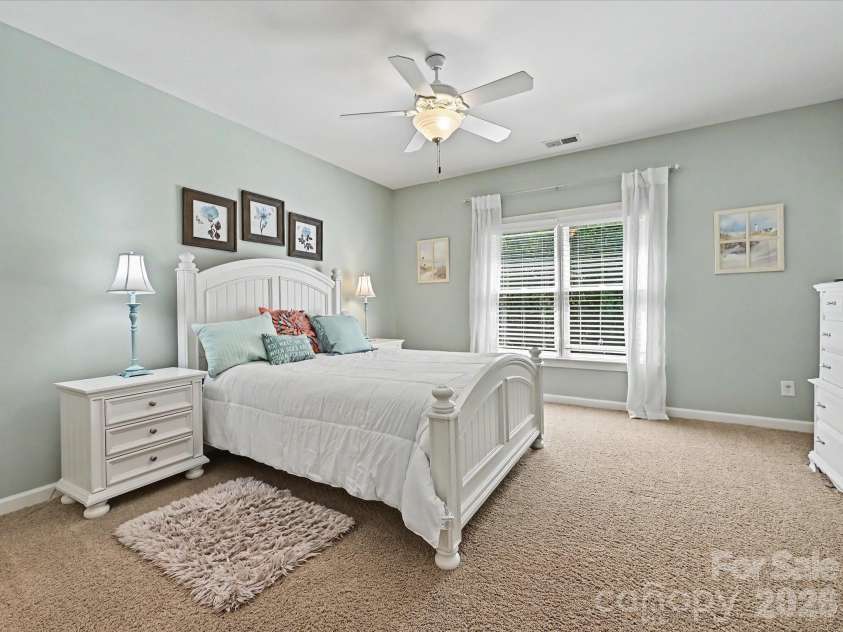 17146 Harcombe Drive, Charlotte, NC 28277.  MLS# CAR4382338, YatesRealty ID 24999. 