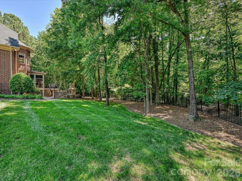 17146 Harcombe Drive, Charlotte, NC 28277.  MLS# CAR4382338, YatesRealty ID 24999. 