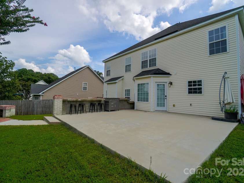 305 White Water Drive, Rock Hill, SC 29732.  MLS# CAR4301011, YatesRealty ID 25. 