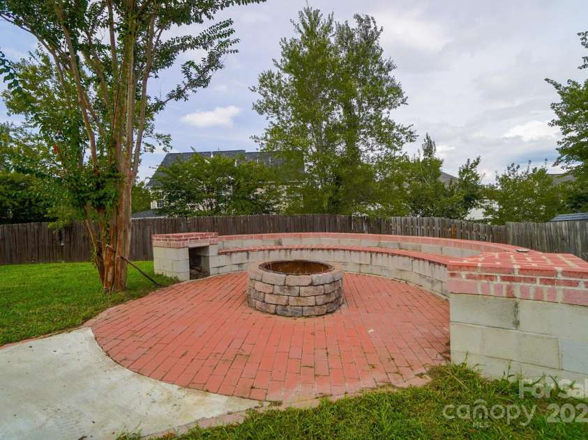 305 White Water Drive, Rock Hill, SC 29732.  MLS# CAR4301011, YatesRealty ID 25. 