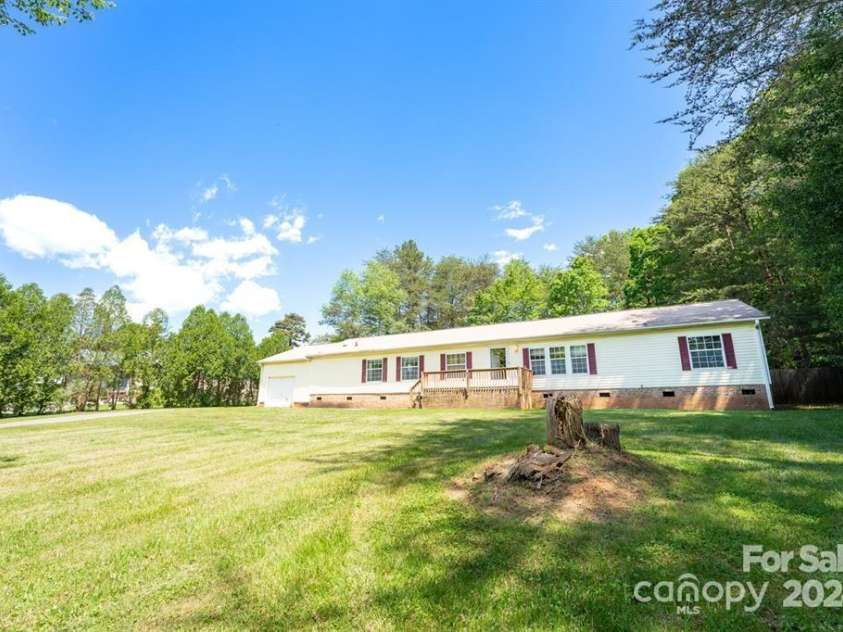 1668 Lane Road, Mount Holly, NC 28120.  MLS# CAR4196443, YatesRealty ID 250. 