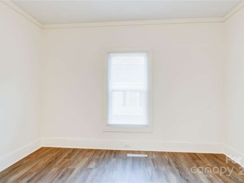 1003 Cannon Boulevard, Kannapolis, NC 28083.  MLS# CAR4326780, YatesRealty ID 2500. 