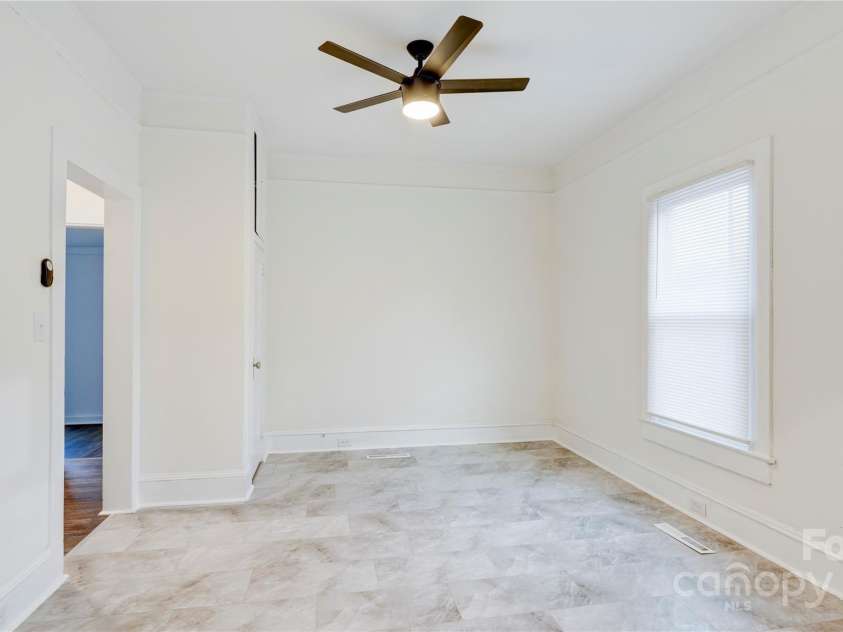 1003 Cannon Boulevard, Kannapolis, NC 28083.  MLS# CAR4326780, YatesRealty ID 2500. 