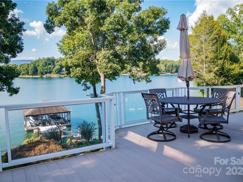 1563 Calls Lodge Court, Morganton, NC 28655.  MLS# CAR3930007, YatesRealty ID 2500. 