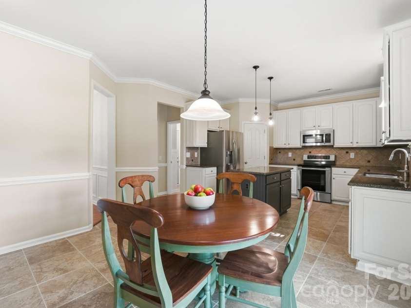 1411 Kronas Circle, Waxhaw, NC 28173.  MLS# CAR4383292, YatesRealty ID 25001. 