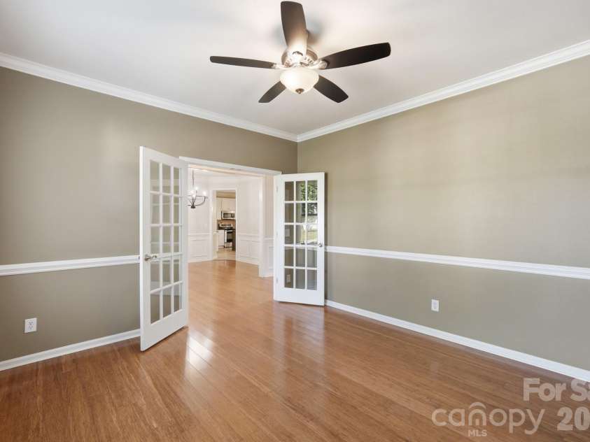1411 Kronas Circle, Waxhaw, NC 28173.  MLS# CAR4383292, YatesRealty ID 25001. 