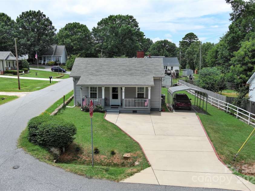 43 Mandalay Place, Concord, NC 28027.  MLS# CAR4278783, YatesRealty ID 25001. 