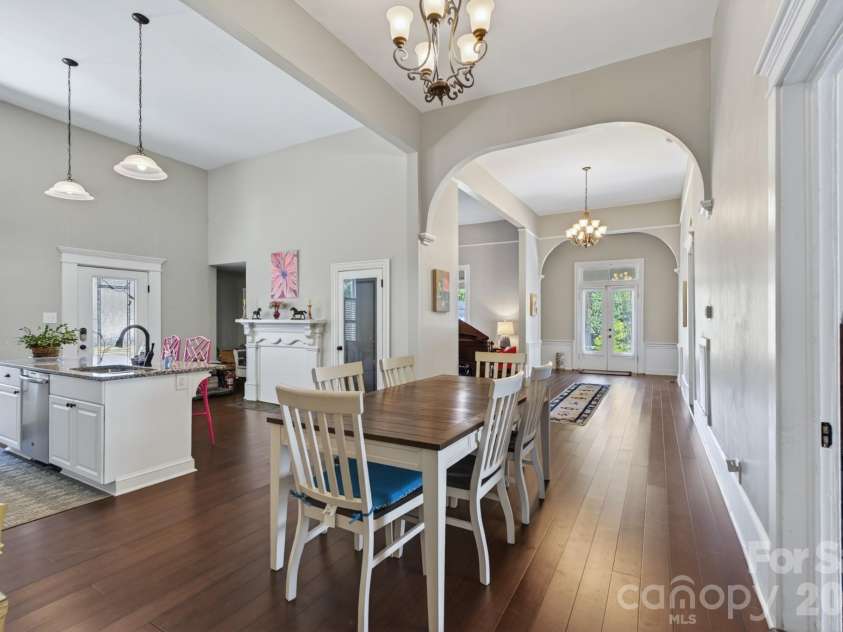 110 Reid Street, Rock Hill, SC 29730.  MLS# CAR4381579, YatesRealty ID 25002. 