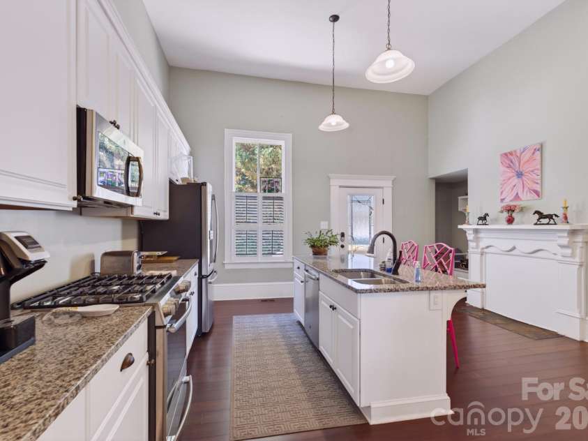 110 Reid Street, Rock Hill, SC 29730.  MLS# CAR4381579, YatesRealty ID 25002. 