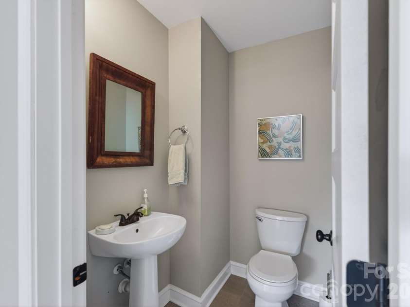 110 Reid Street, Rock Hill, SC 29730.  MLS# CAR4381579, YatesRealty ID 25002. 