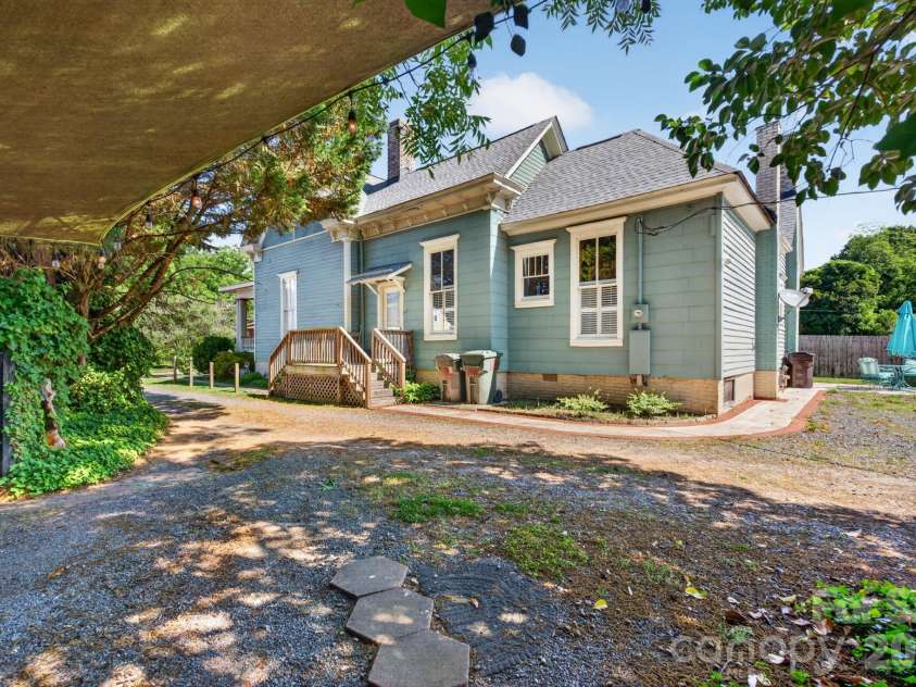 110 Reid Street, Rock Hill, SC 29730.  MLS# CAR4381579, YatesRealty ID 25002. 